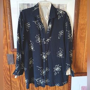 Exquisite Dark Blue Silk Button Up | Size Large | Like New